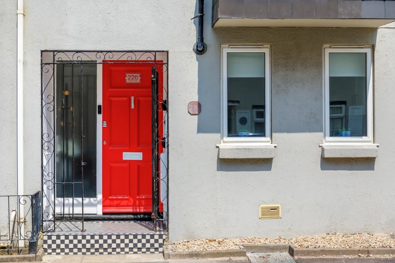 Beachside Retreat 2-Bedroom Gem With Free Private Parking & Outdoor Space Hove Exterior foto